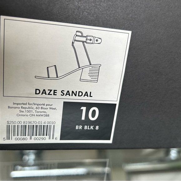 Banana Republic Suede, black studded women’s size 10 sandals, never been worn - Picture 3 of 5